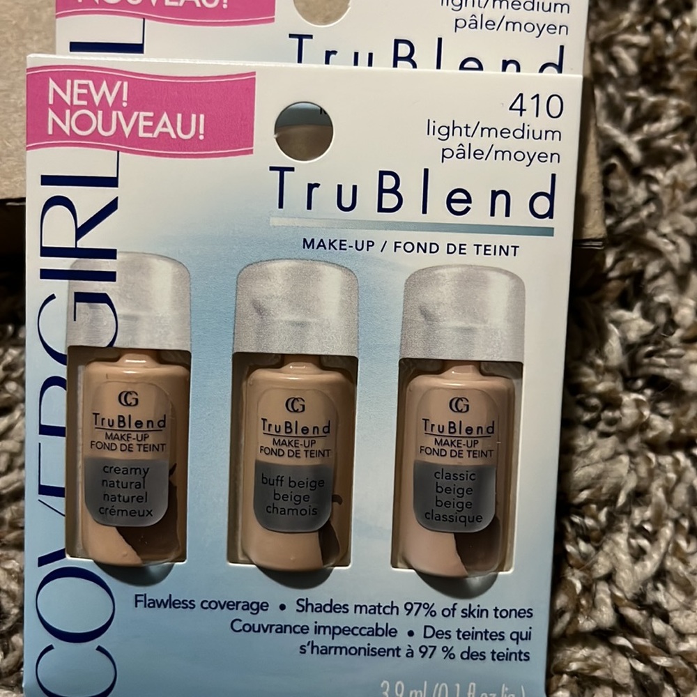 NWT 6 Covergirl TruBlend light medium - Picture 3 of 5